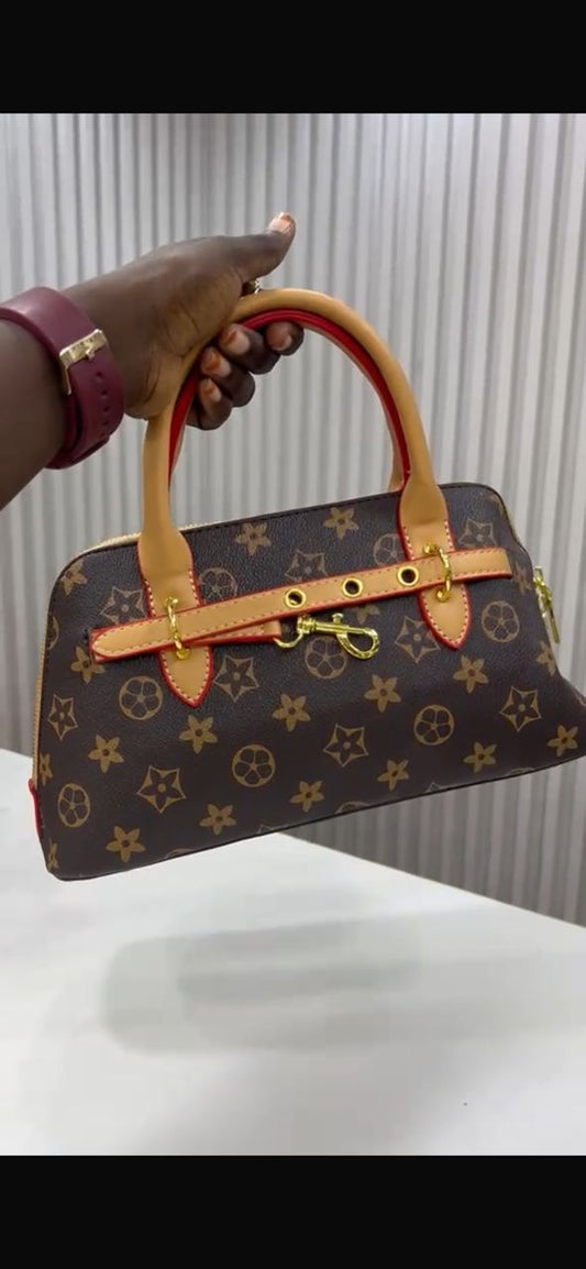 Sacs de marque LOUIS VUITTON👜